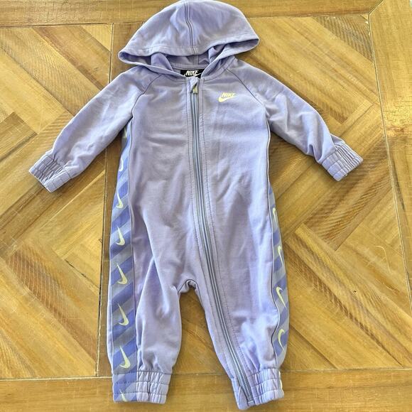 Nike Baby Girl Hooded Coverall Outfit ~ Purple Pulse size 6 months - Picture 1 of 4